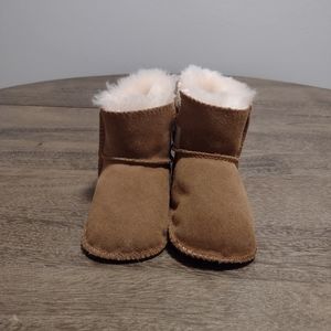 UGGs baby shoes